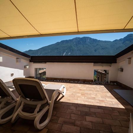 Garni Gianmartin Hotel Limone sul Garda Ngoại thất bức ảnh