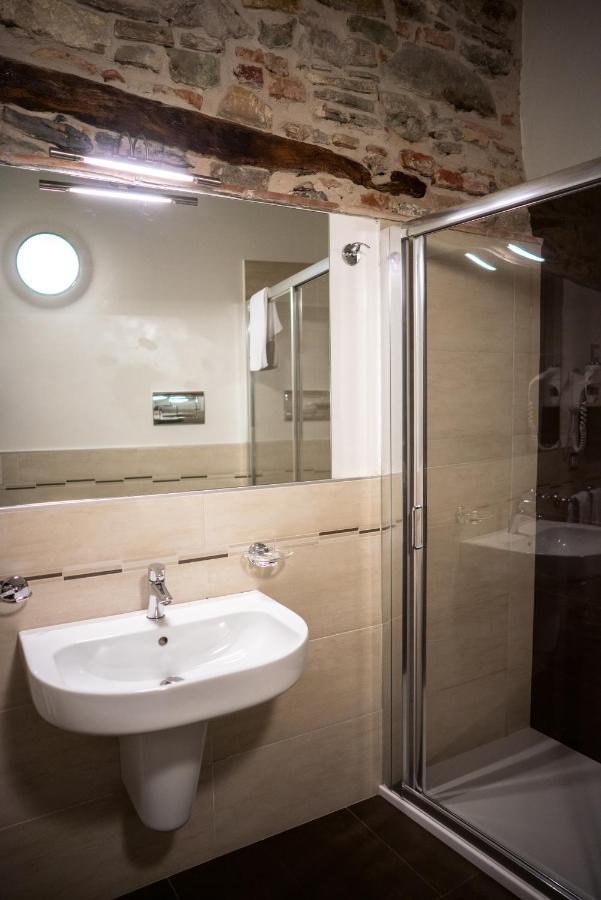 Garni Gianmartin Hotel Limone sul Garda Ngoại thất bức ảnh
