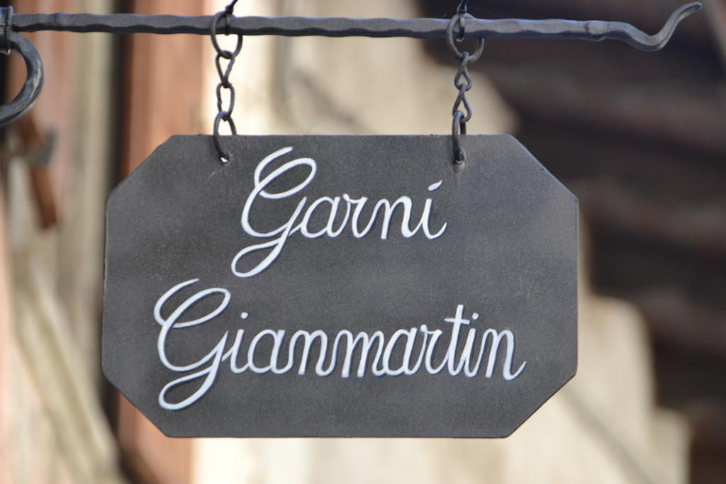 Garni Gianmartin Hotel Limone sul Garda Ngoại thất bức ảnh