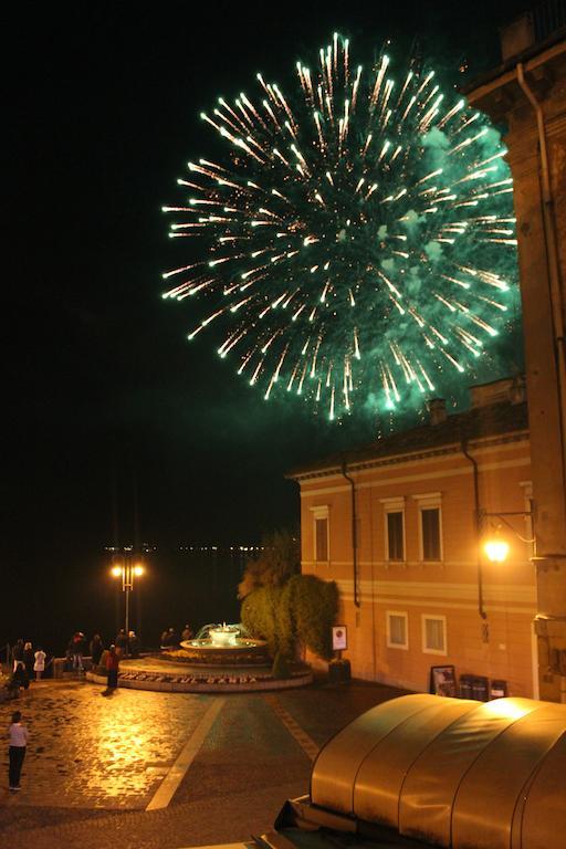 Garni Gianmartin Hotel Limone sul Garda Ngoại thất bức ảnh